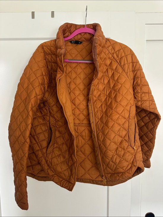 Athleta Jackets & Blazers - Athleta Quilted Puffer Jacket in Rust Orange